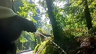 Topple b reduce piss