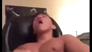 Asian guy moan and cum