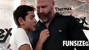 Twink meets handyman in basement coupled with gets handsy