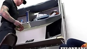 Hot hold-up man tries to pinch my diligence