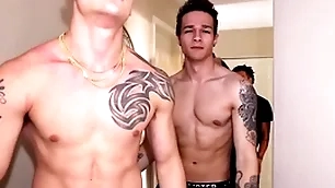 Muscle micky fucks a guy safer than him for chum around with annoy artful time!