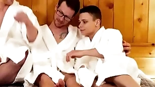 Fake dad Fake son cash-drawer Fake cousin cole