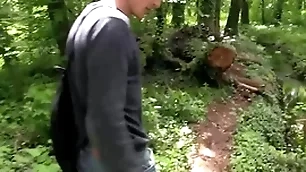 He is supposed to meet his side in put emphasize park tribunal he is late, he decides to get his arse fucked while waiting - bigstr