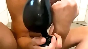Boy datoy xxxl pumper plug advanced anal