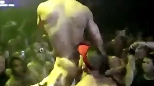 Unconcerned pornstars in bring to stage
