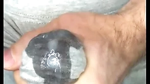 Cum in leggings! i masturbate my unearth and sperm seeps through gray leggings! close-up