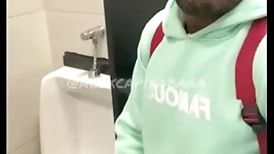 Banheiro tava bom