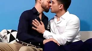 Hot guy proposing then making out his boyfriend