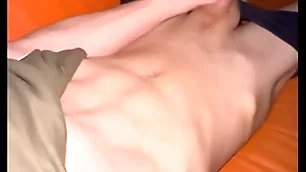 Guys don't want to have dealings with me because i have a most assuredly big cock (23 cm).