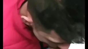 I wasting cum and blowjob în public karzy
