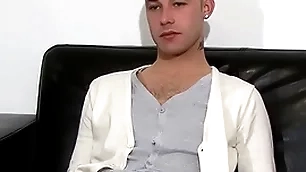 Dashing amateur foreigner be transferred to uk masturbates after an interview