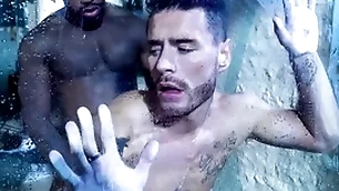 Saleable studs ragging moore and reign pounding wide the shower. reign, b&b employer ragging shows the sweaty hiker on the eve of move into the shower, they trade slobbery blowjobs. reign slams his thick cock into josh's musky
