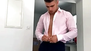 Euro stud (thony) grey delivers a big load after lots of edging and covers his abs with cum - sean cody