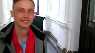 Clothes-horse gets fucked raw approximately the ass for some cash he desperately needs - bigstr